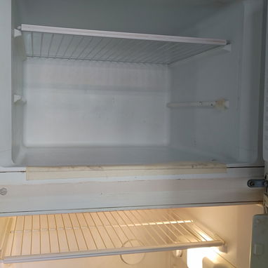 Vendo refrigerador de uso funcionando en 100.00 usd - Img 124456218