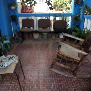 Luyano,se ajusta con dinero en mano - Img 107699088