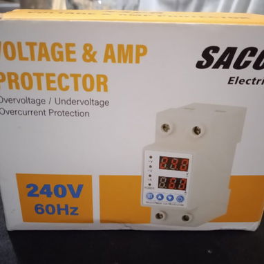 Protector de voltaje y amperaje digital ajustable (Marca: SACO Electric) - Img 125992204