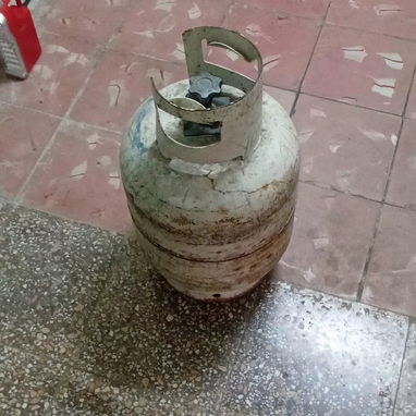 Balita de gas vacía - 4/5