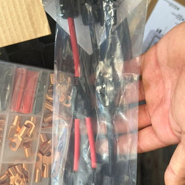 DE TODO EN CABLES PARA PANELES, CONECTORES,BREAKER, PROTECTORES, PANELES PLEGABLES Y RIGIDOS - 5/6
