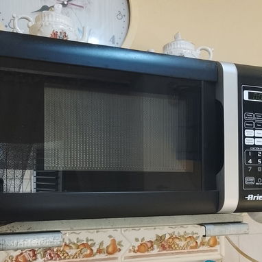 Microwave de uso, funcionando OK - Img 122698615