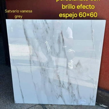 Tengo Porcelanato rectificado alta gama 20.50 usd el metro cuadrado Somos mipime damos factura Interesados pv o toca el - Img 123229158