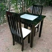 Comedor de Madera Pequeño (Mesa con 2 Sillas) - Img 57877163