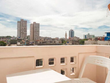 Se vende apartamento en Centro Habana listo para vivir, se da con todo adentro. - Img 64241501
