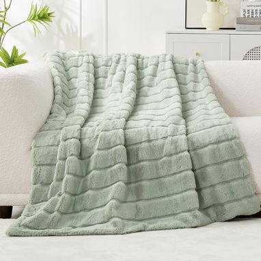 Manta de piel sintética Cozy Bliss para sofá, manta de invierno gruesa de felpa suave y acogedora para sofá, dormitorio - Img 111258934