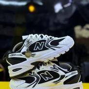 New balance 530 blanco y gris 32 usd. - Img 56414385