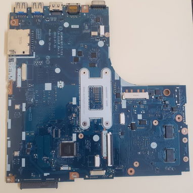 Motherboard de Laptop LENOVO ZHAOYANG E51-80 (i5 de 6ta generación) de uso pero en buen estado al 💯 en 120 USD - 2/8