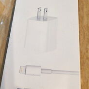 Cargador de iPhone 20 W + Cable Ligthning C - 15 USD, tenemos mas accesorios Apple en Venta!!! Taller Simplemovil!!! - Img 45381773
