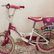 Bicicleta para Niña , es de uso pero en perfecto estado , Soy del vedado - Img 58174446