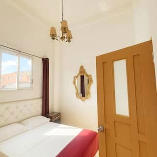 Apartamento de 2 habitaciones y 2 baños, listo para entrar a vivir de inmediato. - Img 122772034