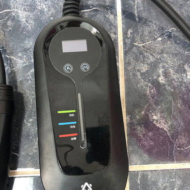 Vendo cargador portable de 16A ¡¡NUEVO!! para auto/carro eléctrico NUEVO!! - 7/10