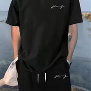 Conjunto de Sudaderas de Diseño Minimalista Signature King Talla M - Img 56712373