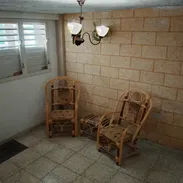 🏡 CASA DE 3 HABITACIONES EN BAJOS, LA HABANA VIEJA: LISTA PARA LLEGAR Y HABITAR 🏠 - Img 57838576