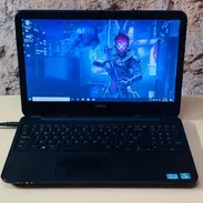 Laptop Dell con rendimiento ideal para algunos juegos y trabajos de programación informática. - Img 58206414