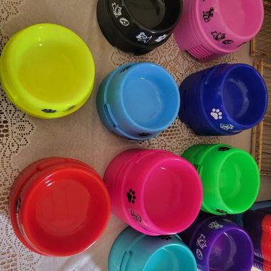 Posuelos de comida para perritos - Img 125450121