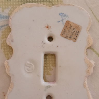 Tapa antigua de porcelana para interruptor - Img 123141446