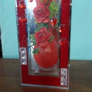 Se vende adorno floral con bucaro y espejo - Img 54797199