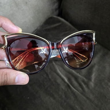 Gafas de sol estilo lujo - Img 119544328