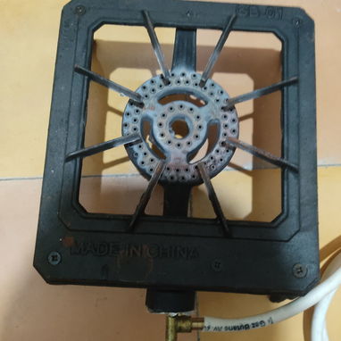 Vendo cocina de gas de una hornilla desarmable - Img 92213401