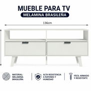 Mueble para tv melamina blancos 54 cm alto x 136 cm largo 230usd - Img 57696418