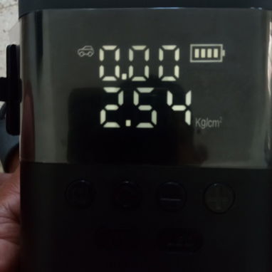 Cargador portátil para batería de carro y teléfonos y es un compresor y tiene lámpara led - 2/10