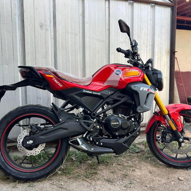 MOTO DEPORTIVA DE COMBUSTIÓN FURIA PRO - 2/3