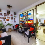📱 ¡Vedado: Lujo frente al mar con 3 hab y 3 baños! - Img 54699255