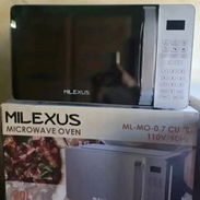 Microwave NUEVO en caja - Img 58110811