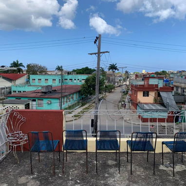 UBICACIÓN: Playa. Edificio tranquilo de 8 apartamentos (primer piso). 💰 PRECIO:  · Publicado en $25,000 USD · ACEPTO OF - Img 122387988