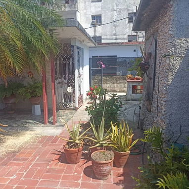 Casa en venta - Img 121958360