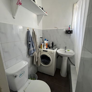 Renta lineal de apartamento en Playa con respaldo de batería y panel sola - 4/6
