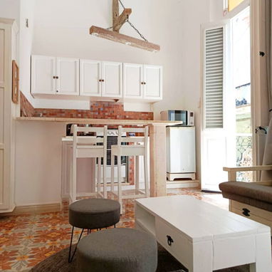 SE RENTA LINDO APARTAMENTO EN EL CASCO HISTÓRICO DE LA HABANA VIEJA!!! - Img 122004819