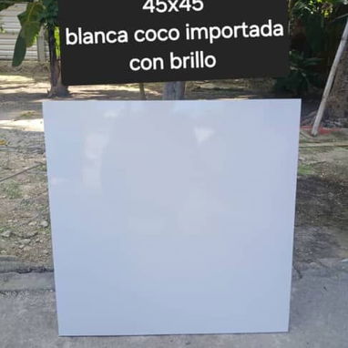 Cenefa de cocina y de bañó loza de piso y azulejos cintillo cemento gris cola importado entre otras cosas más - Img 121502608