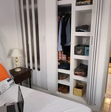 Vendo apto en Miramar, Calle 96 y 3a. de dos dormitorios - Img 69020428