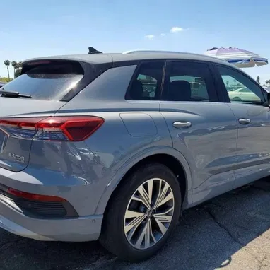 Audi etron q4 2024..add - 2/5