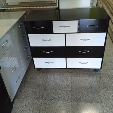 Cómodas de 9 gavetas listas para entregar no dude en llamar - Img 105987015