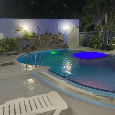 Nexo inmobal presenta:  📍 Ubicación Privilegiada  · Dirección: Guanabo  · 🏖️ A solo 3 cuadras de la playa . - Img 122559186
