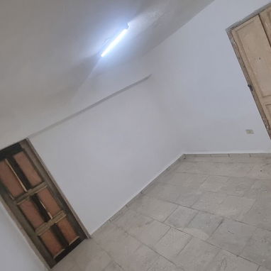 Apartamento puerta calle en centrl habana - Img 124757736