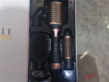 Secador de pelo con cepillos de peinar 4 piezas nuevo en caja-35usd - Img main-image