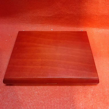 Se vende caja de tabaco de madera precisa - Img 122598826