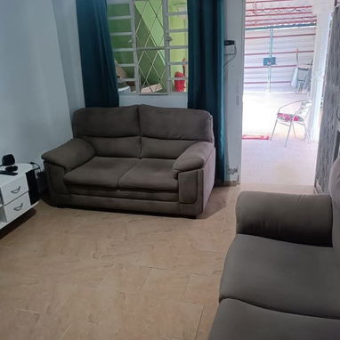 Se vende casa recién remodelada, con todo adentro. Solo es llevar sus artículos personales. - Img 124951382