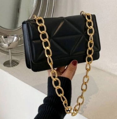 CARTERAS MEDIANAS Y PEQUEÑAS🤩53574044 - Img 94189800