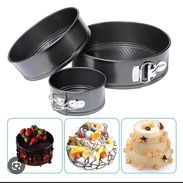 Moldes y utensilios para repostería - Img 55587344