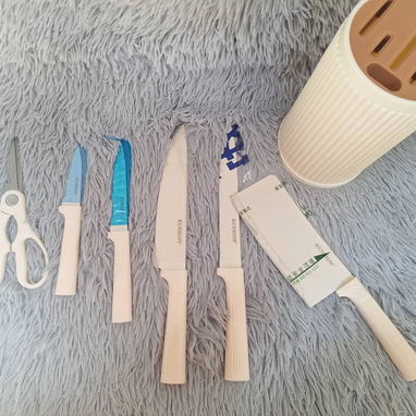 Set de cuchillos de 6 piezas con base plastica marca KUNSION hoja dura en 9500cup - Img 118961820