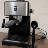 CAFETERA ELÉCTRICA DE 4 TAZAS - Img 56847438