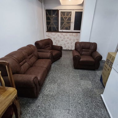 🏡 SE VENDE APARTAMENTO EN PISO 9 EN CENTRO HABANA, elevador 24/7 - Img 120930963