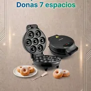 Maquina de Mini Donas 7 espacios - Img 57066444