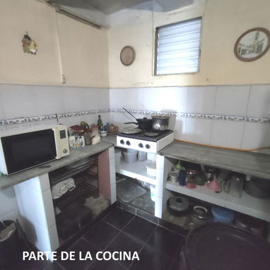 Apto 3 cuartos en Nuevo Vedado, primer piso, 71 m2, perfecto estado, gas calle, telef, zona céntrica - 4/10
