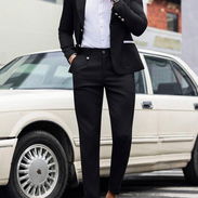 Trajes y blazer para hombres, detalles en las fotos,tenemos camisas,botas y zapatos 👞 de vestir para hombres ✨️ - Img 57481034